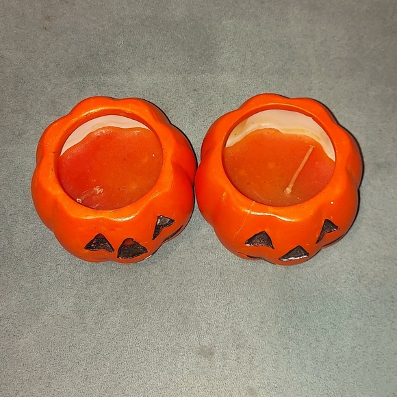 4 NEW HALLOWEEN WAX CANDLES HAND-CRAFTED & PAINTED GHOST WITCH PUMPKIN BLACK CAT - Picture 9 of 9